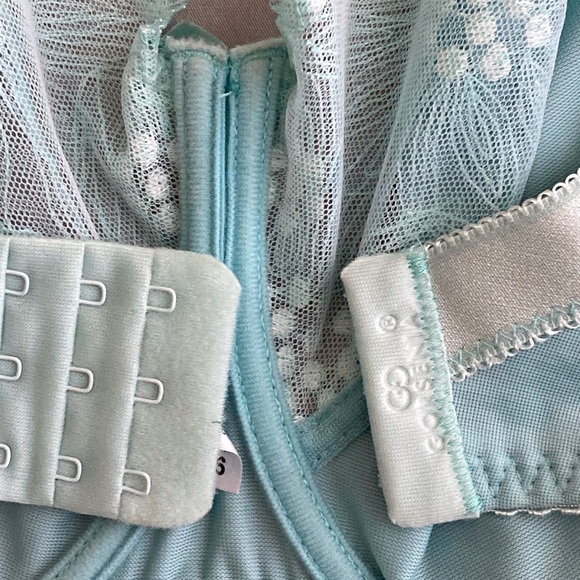 Bra - Picture 5 of 5